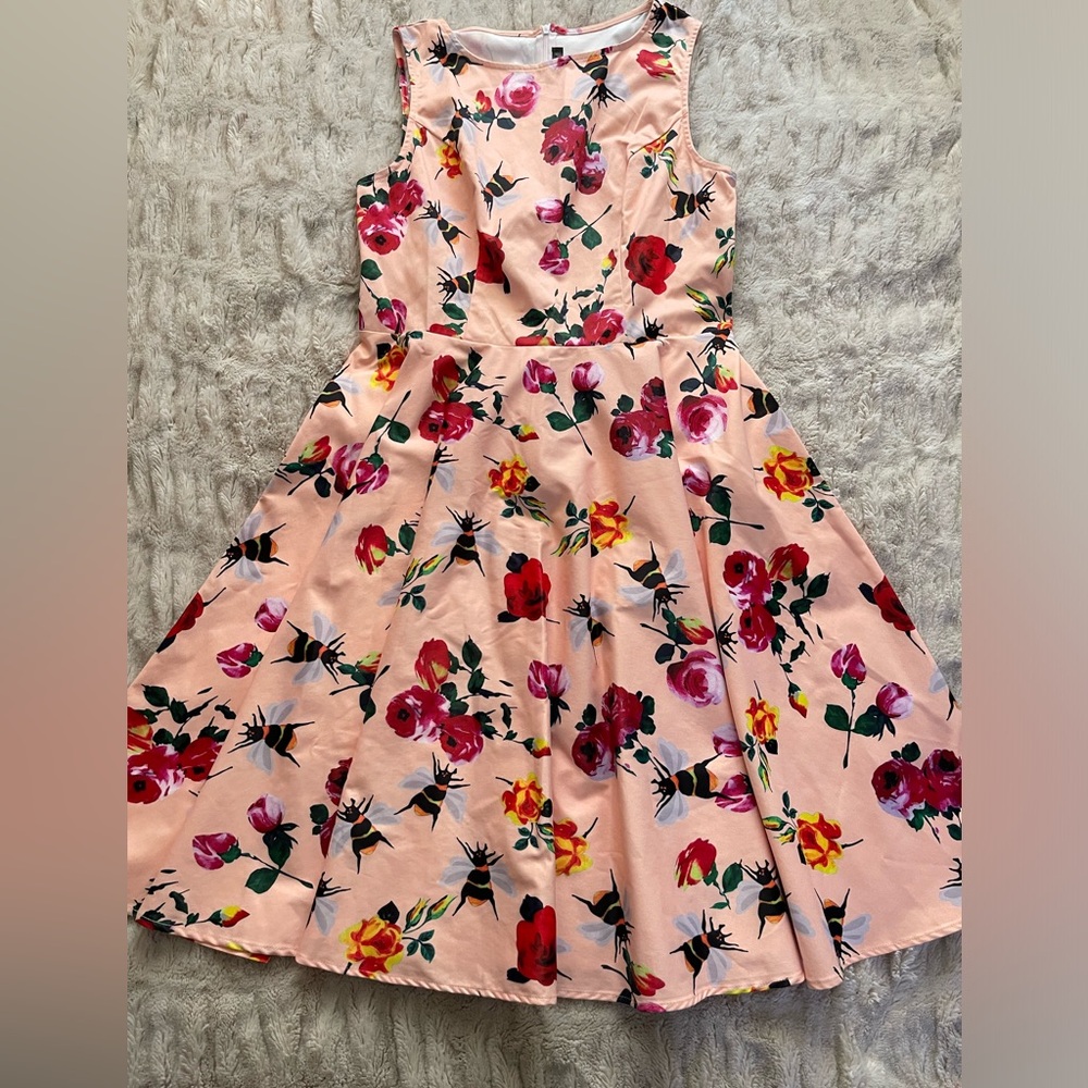 Anni coco Floral Sleeveless Dress. - Picture 3 of 10